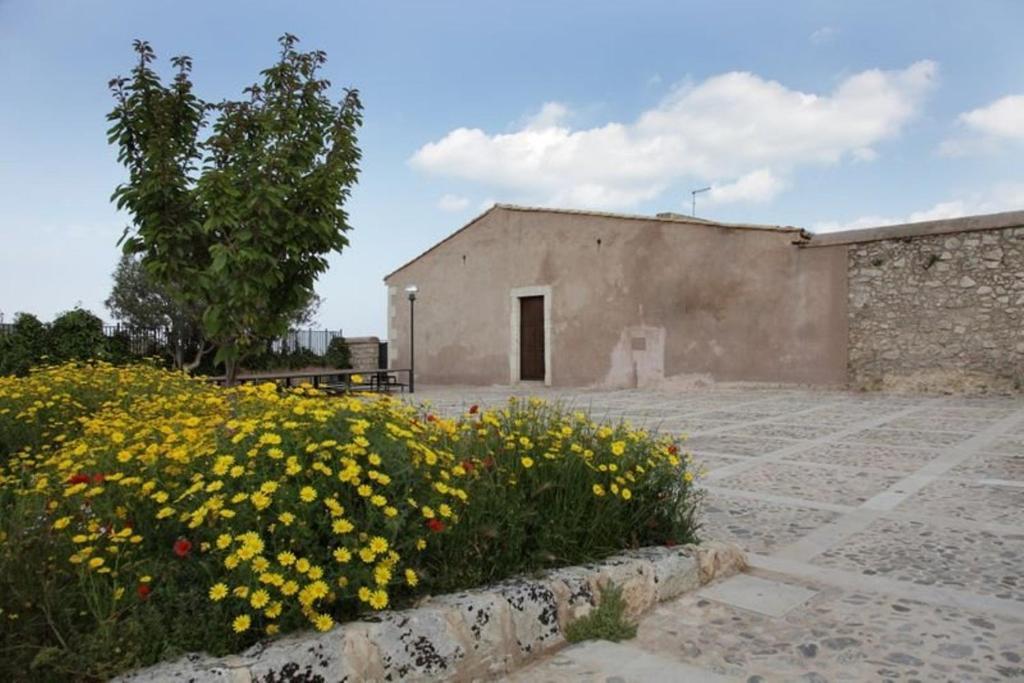 Eremo Madonna Delle Grazie Guest House Avola Ngoại thất bức ảnh